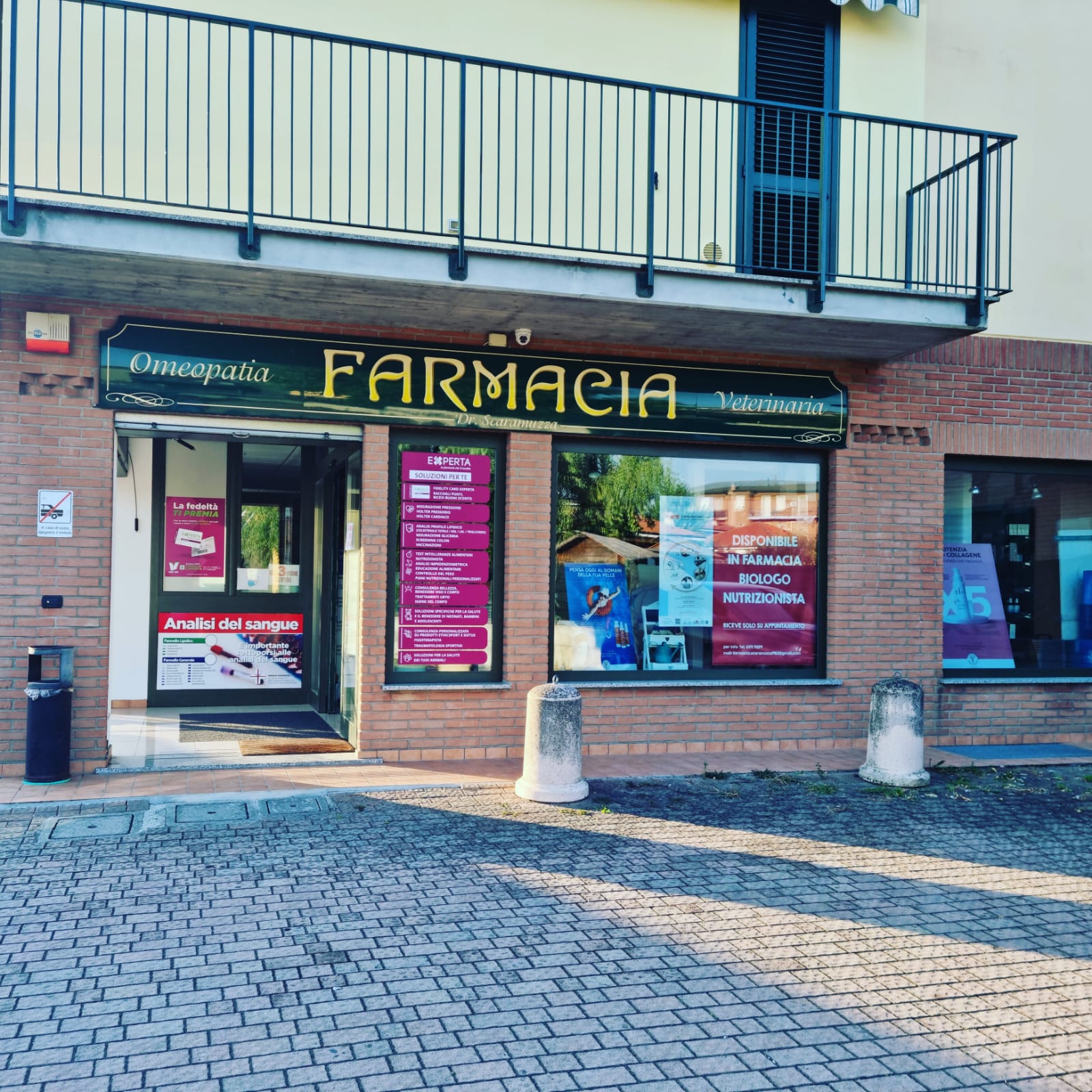 Farmacia Scaramuzza, Via Vittorio Veneto, 75